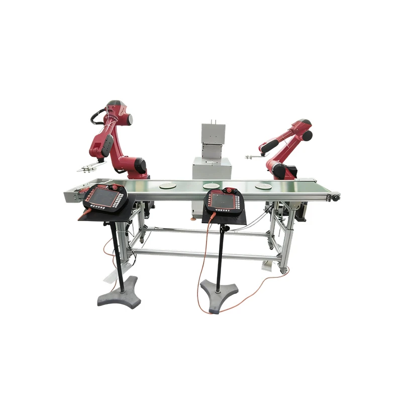 Robot de ștanțare a metalelor
